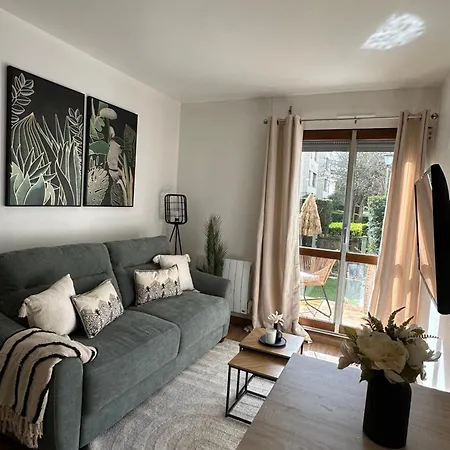 Premium & Cosy Studio - Paris A 20 Mins - Chateaux De Versailles A 8 Mins Apartment